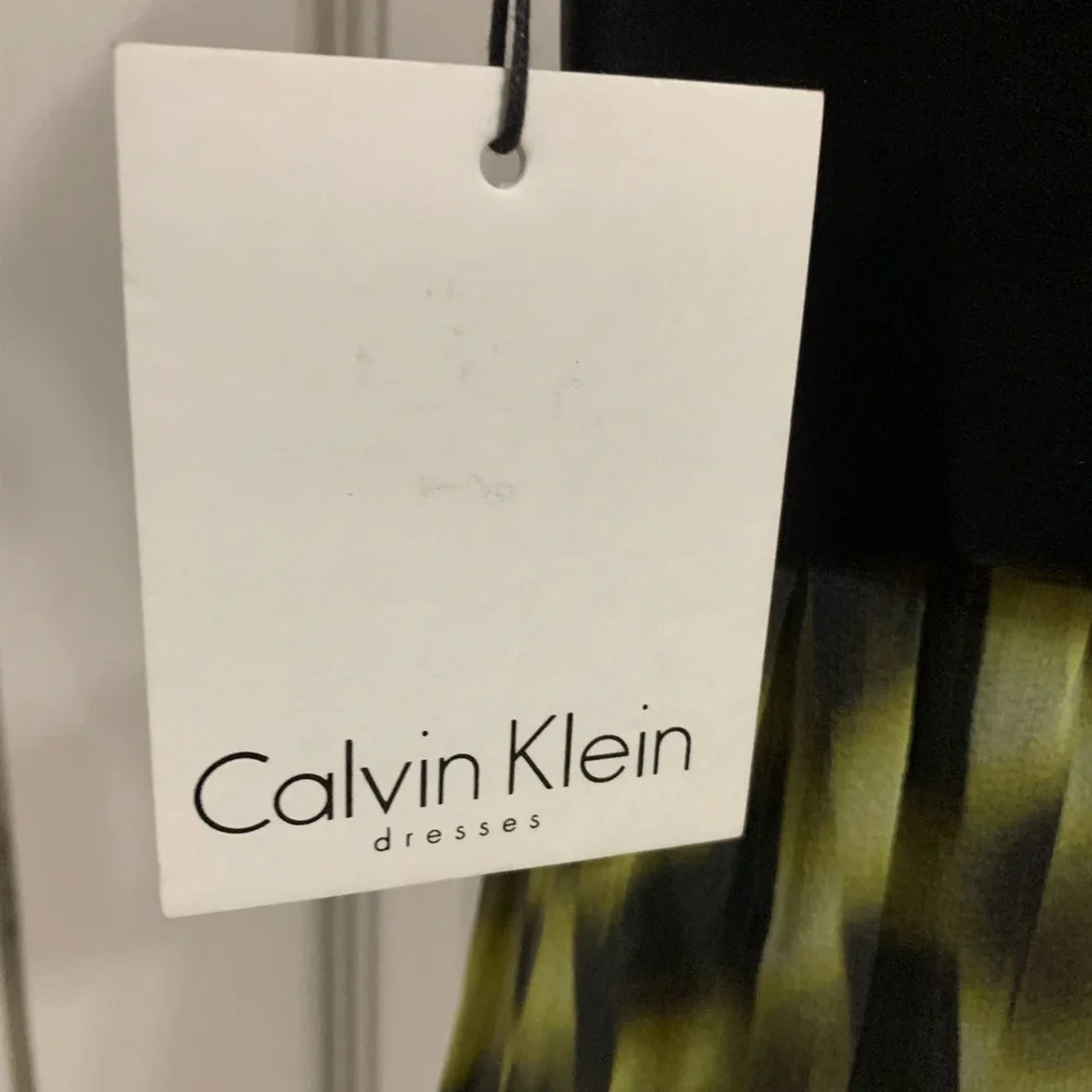Calvin Klein New With Tags Green Black Dress Black Attached Slip Sz 8 - Picture 3 of 7